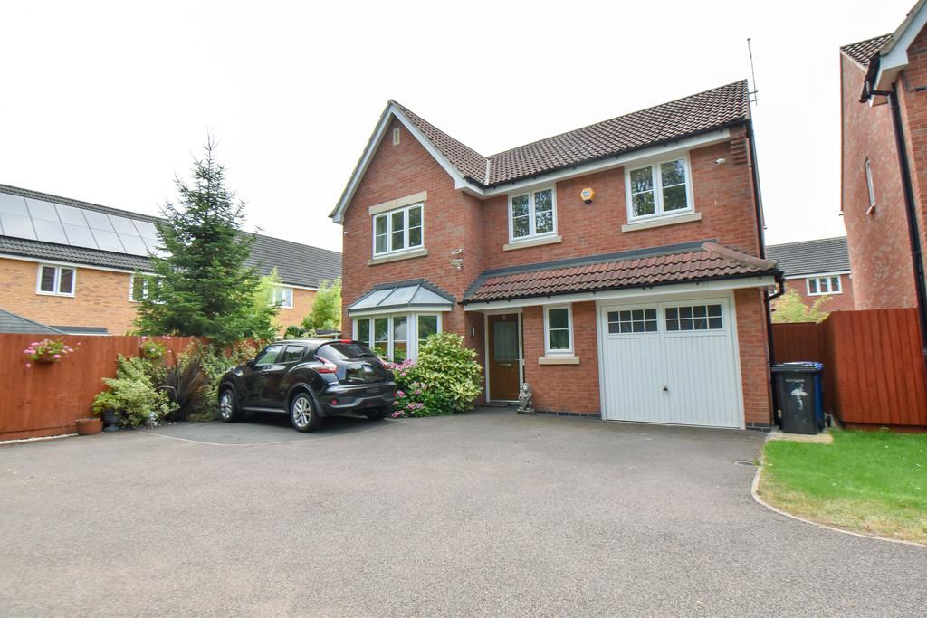 Girton Way, Mickleover 4 bed detached house £325,000
