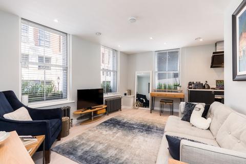 2 bedroom apartment to rent, Catherine Street, Covent Garden WC2