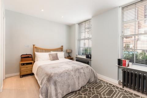2 bedroom flat to rent, Catherine Street, Covent Garden WC2