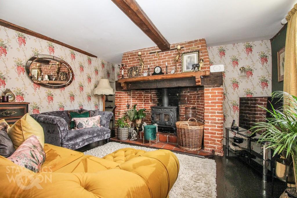 Black Street, Martham, Great Yarmouth 3 bed cottage for sale £365,000