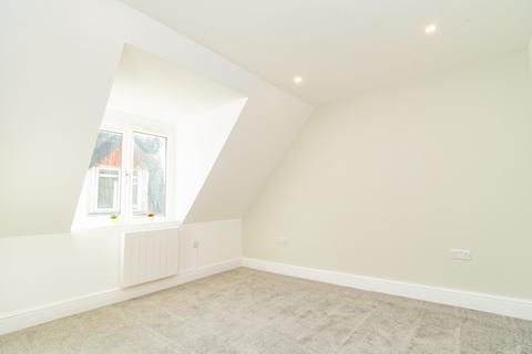 1 bedroom flat to rent, Aylesbury Road, Boscombe,