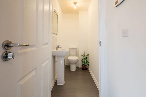 8 Bickerton Close, Hamilton, Leicester, LE5 1EP