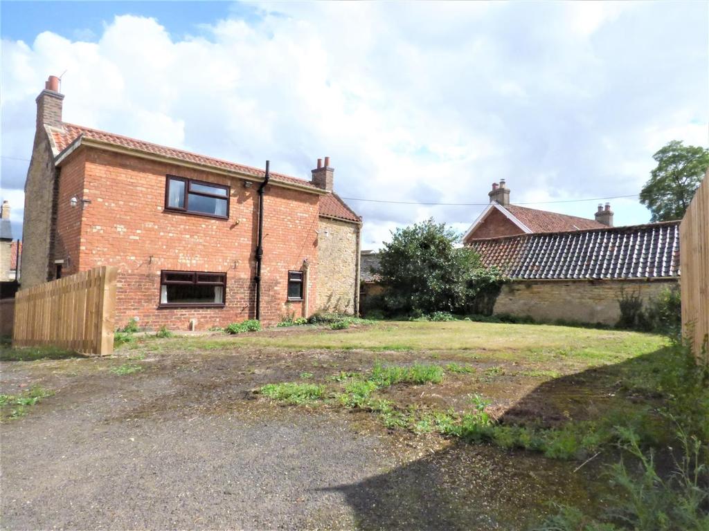 Pinfold, South Cave, Brough 3 bed detached house £250,000