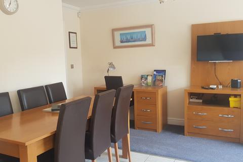 3 bedroom apartment to rent, 6 MONTH LET ONLY, Bournemouth BH1