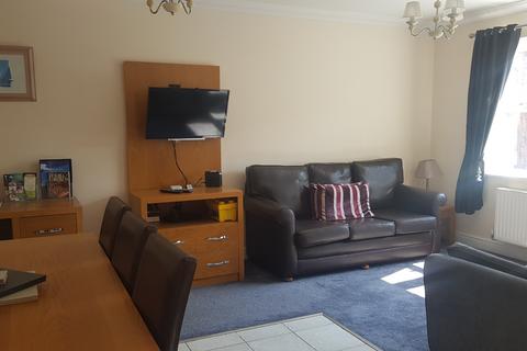 3 bedroom apartment to rent, 6 MONTH LET ONLY, Bournemouth BH1