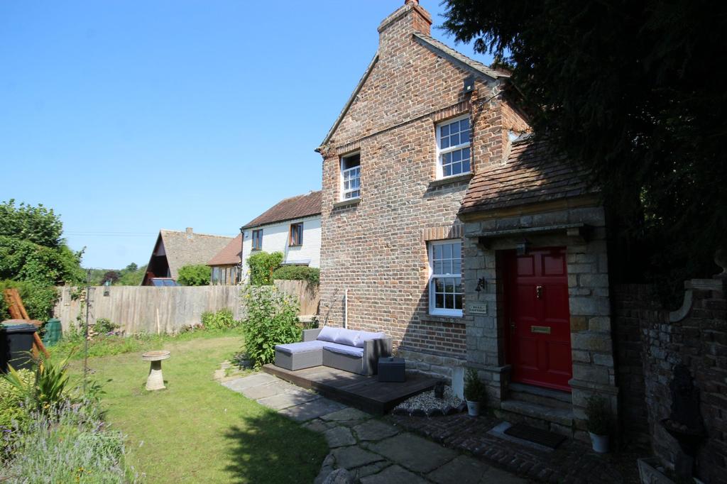 Dock Lane, Bredon, Tewkesbury, Worcestershire, GL20 3 bed terraced