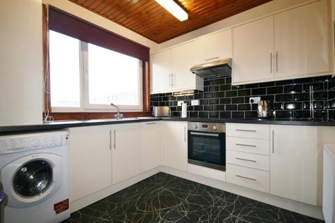 3 bedroom flat to rent - Linksfield Place, Pittodrie, Aberdeen, AB24