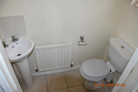3 bedroom detached house to rent, Bacon Road, Wellingborough NN8