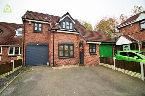 3 bedroom link detached house for sale, Greensmith Way, Westhoughton, BL5 3BR