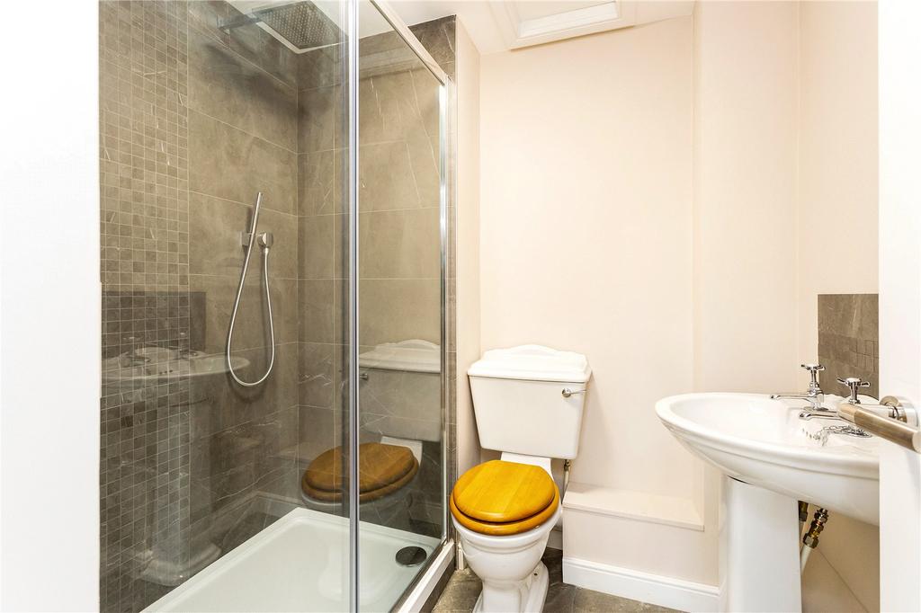 Ensuite Bathroom
