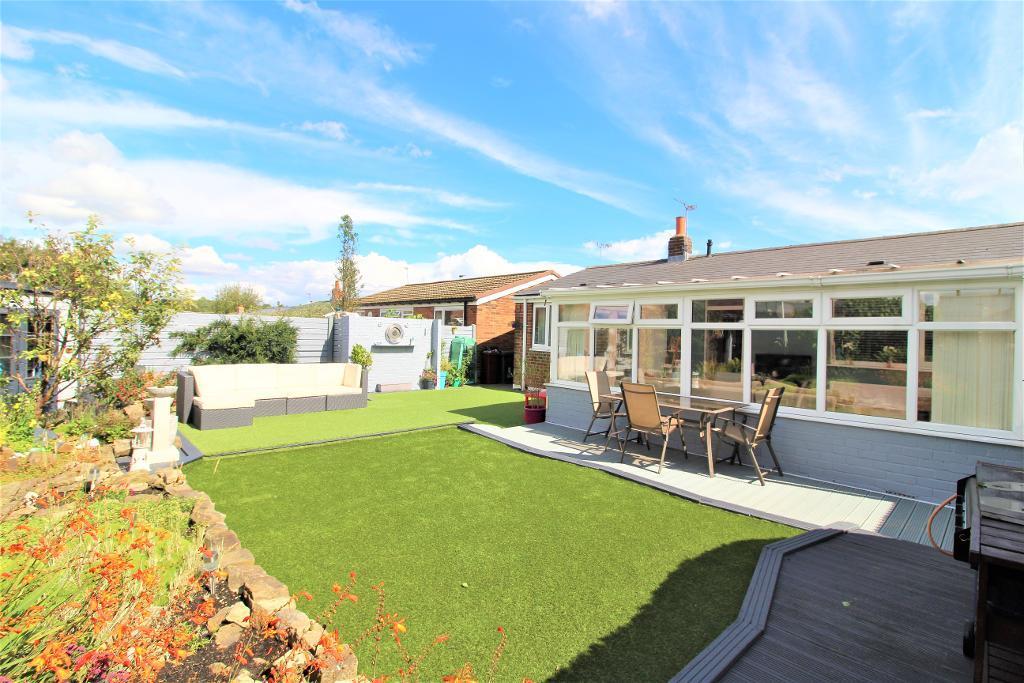 Queens Crescent, Hoyland Common, Barnsley, South Yorkshire, S74 0PL 2