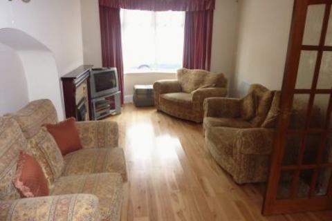 3 bedroom end of terrace house to rent, Belgrave Road, Wyken, Coventry, West Midlands, CV2