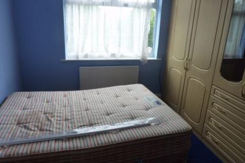 3 bedroom end of terrace house to rent, Belgrave Road, Wyken, Coventry, West Midlands, CV2