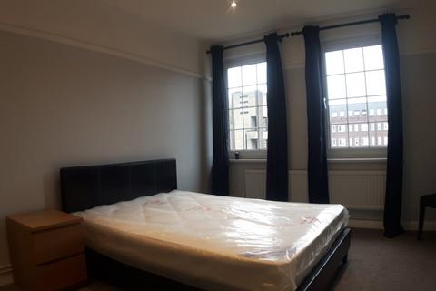 3 bedroom flat to rent, Milton House, Bethnell Green