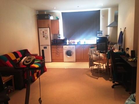 Kitchen  (Main)