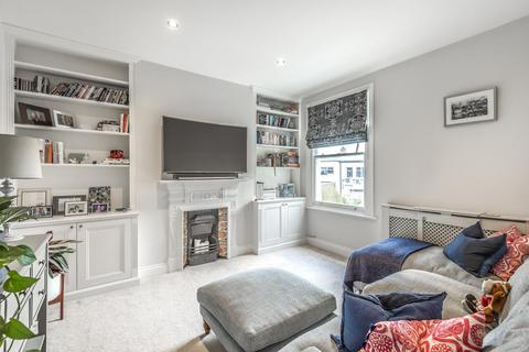 3 bedroom flat for sale - Weir Road, Balham