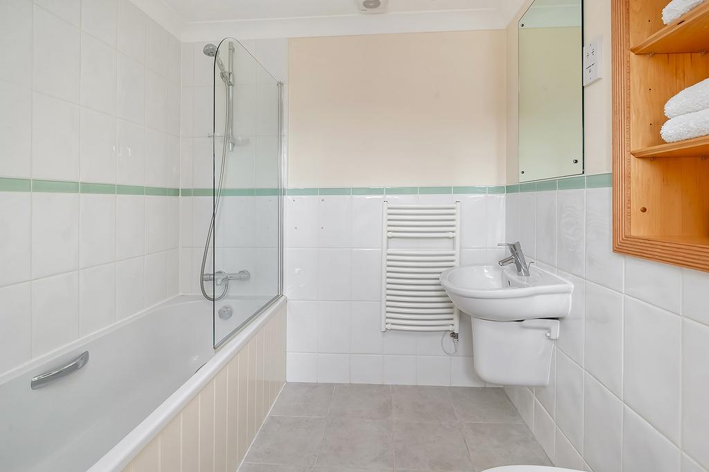 Apartment in Wychavon, Broadway - View 5
