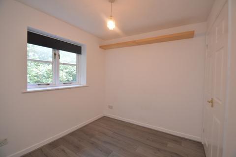 1 bedroom maisonette to rent, Philimore Close, London