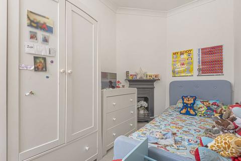 110 Green Lane, London, SE9 2AP