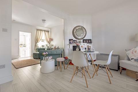 110 Green Lane, London, SE9 2AP