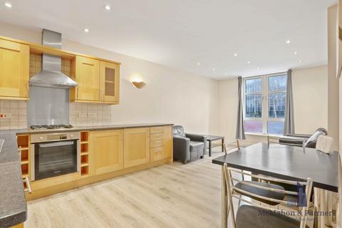 2 bedroom apartment to rent, Kittiwake Court, 4 Great Dover Street, London, SE1