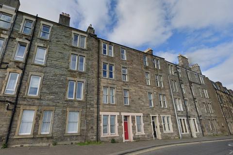 2 bedroom flat to rent, Lower Granton Road, Trinity, Edinburgh, EH5