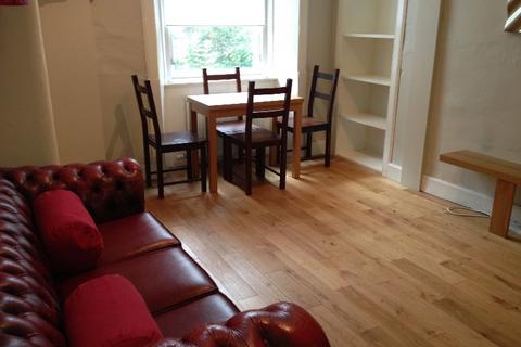 2 bedroom flat to rent, Lower Granton Road, Trinity, Edinburgh, EH5