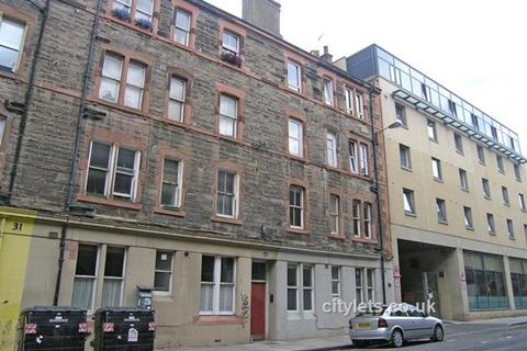 1 bedroom flat to rent, Lauriston Street, Tollcross, Edinburgh, EH3