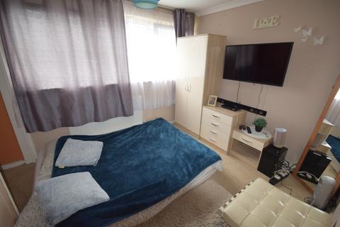 undefined, Birchwood Avenue, Hatfield AL10
