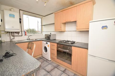 2 bedroom duplex to rent, Birchwood Avenue, Hatfield AL10