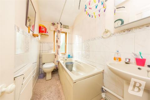 2 bedroom terraced house for sale, Barnmead Road, Dagenham, RM9