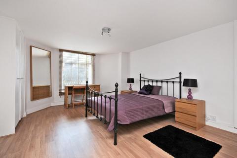 3 bedroom apartment to rent, Brondesbury Park, London, NW2