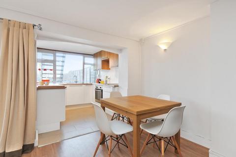 3 bedroom apartment to rent, Brondesbury Park, London, NW2