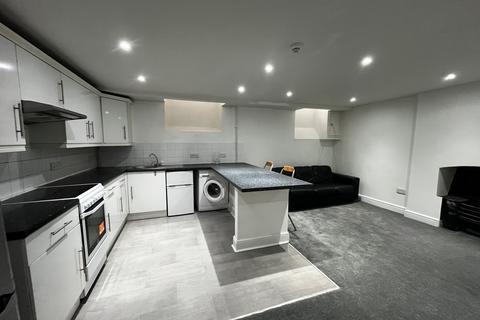 undefined, Alma Vale Rd, Clifton, Bristol BS8