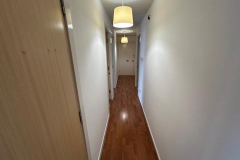 2 bedroom flat to rent, Queen Elizabeth Gardens, New Gorbals, Glasgow, G5