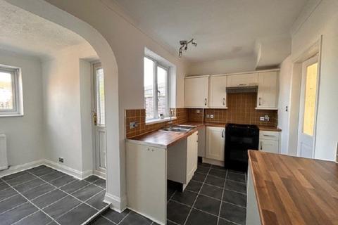 2 bedroom terraced house for sale, Lamorna Avenue, Hull, East Yorkshire. HU8 8HS