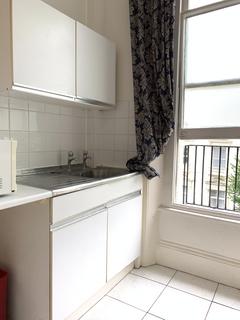 Studio to rent, Leinster gardens, Bayswater W2