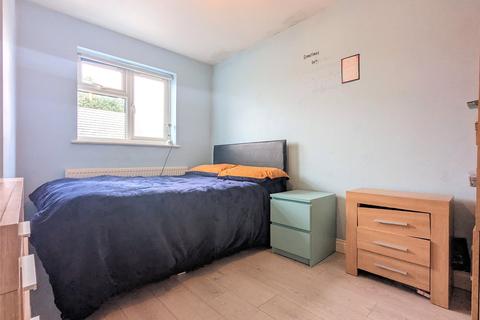 3 bedroom detached house for sale - Rockfield Way, College Town, Sandhurst, Berkshire, GU47