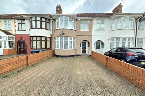 3 bedroom terraced house to rent, Grosvenor Crescent, London NW9