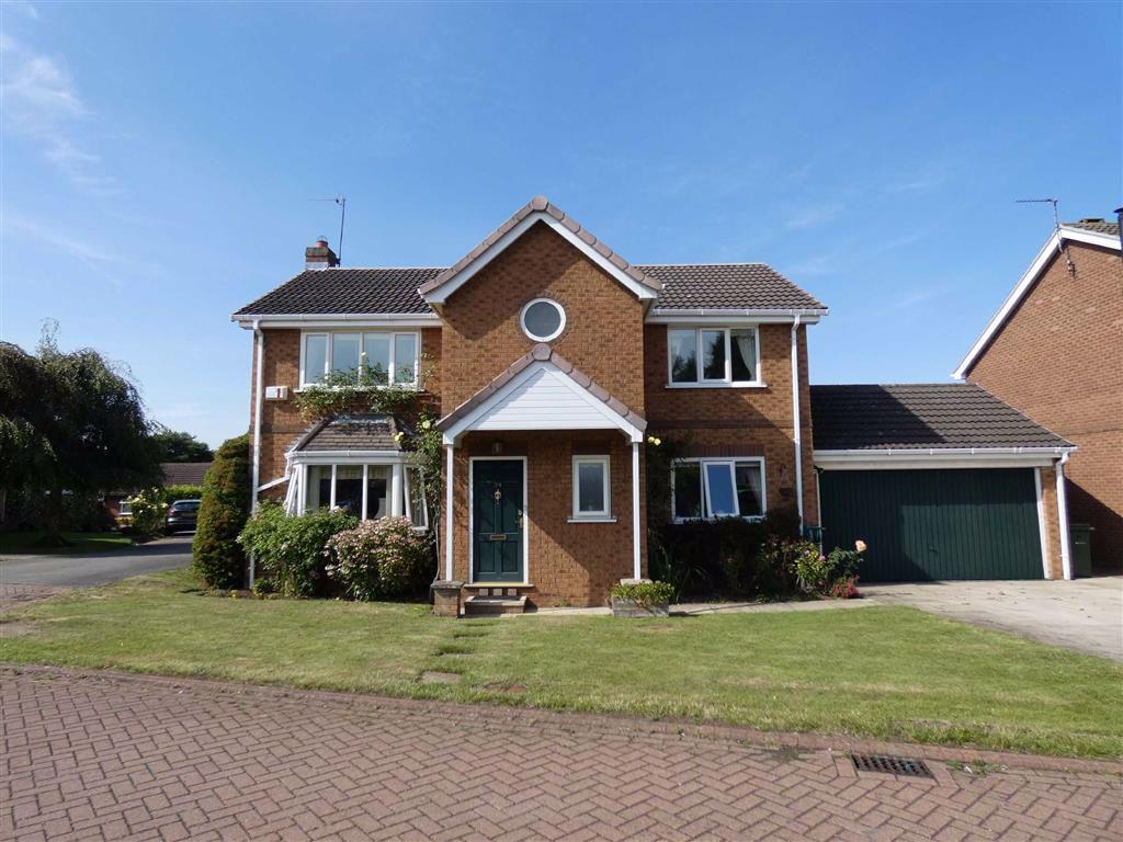 Highfields, South Cave 4 bed detached house £300,000