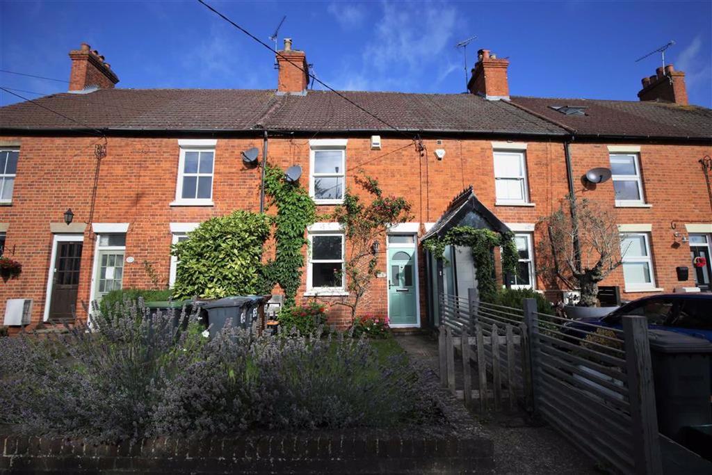 Borough Green, Kent 2 bed terraced house £285,000