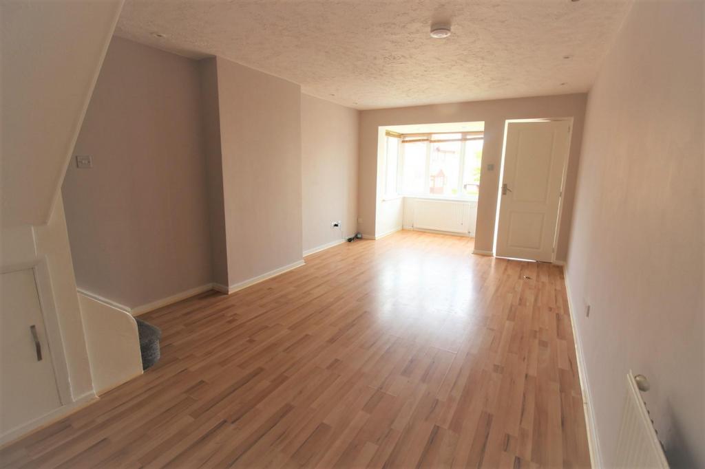 Fletcher Way, Acle, Norwich, NR13 2 bed house £750 pcm (£173 pw)