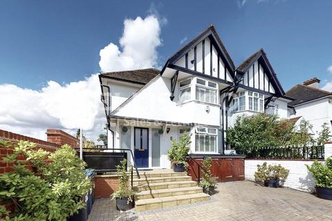 3 bedroom apartment for sale, Wessex Gardens, Golders Green, NW11