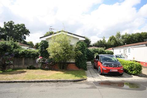 1 bedroom mobile home for sale - Three Arches Park, Three Arch Road, Redhill RH1