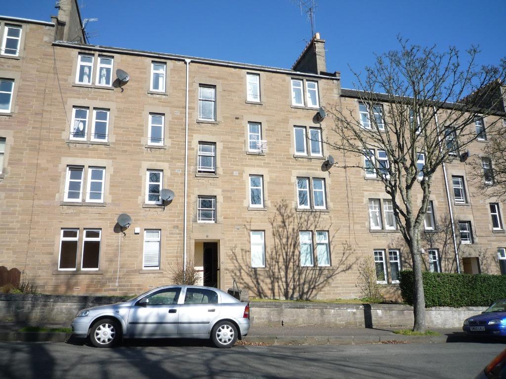 Scott Street, Dundee, DD2 2 bed flat £700 pcm (£162 pw)