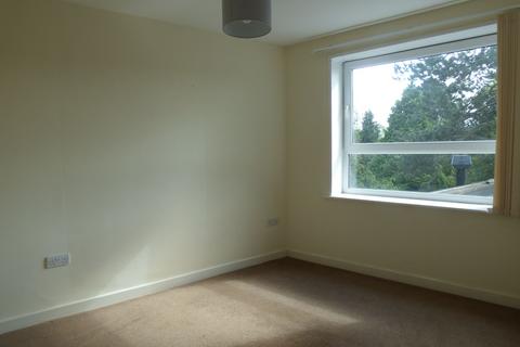 2 bedroom apartment to rent, Flat 7 Dale House 204, London Road, Stockport, SK7