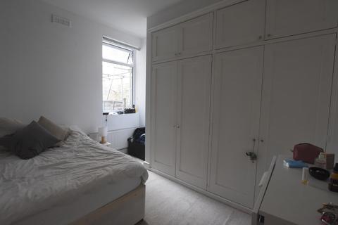 2 bedroom ground floor flat to rent - Stephendale Road, Fulham, London SW6
