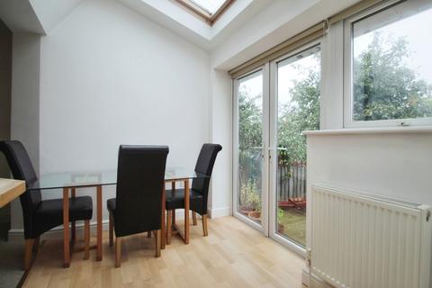 1 bedroom flat to rent, Mark Road, Headington