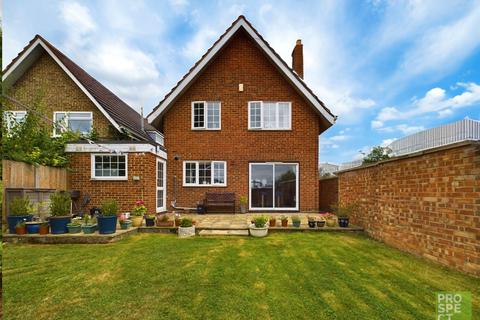 4 bedroom detached house for sale, Welby Crescent, Winnersh, Wokingham, Berkshire, RG41