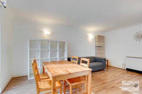 1 bedroom apartment to rent, Baltic Place, Haggerston N1
